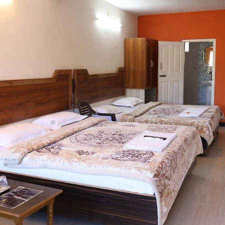 Hotel Sri Balaji Ooty Eksteriør billede