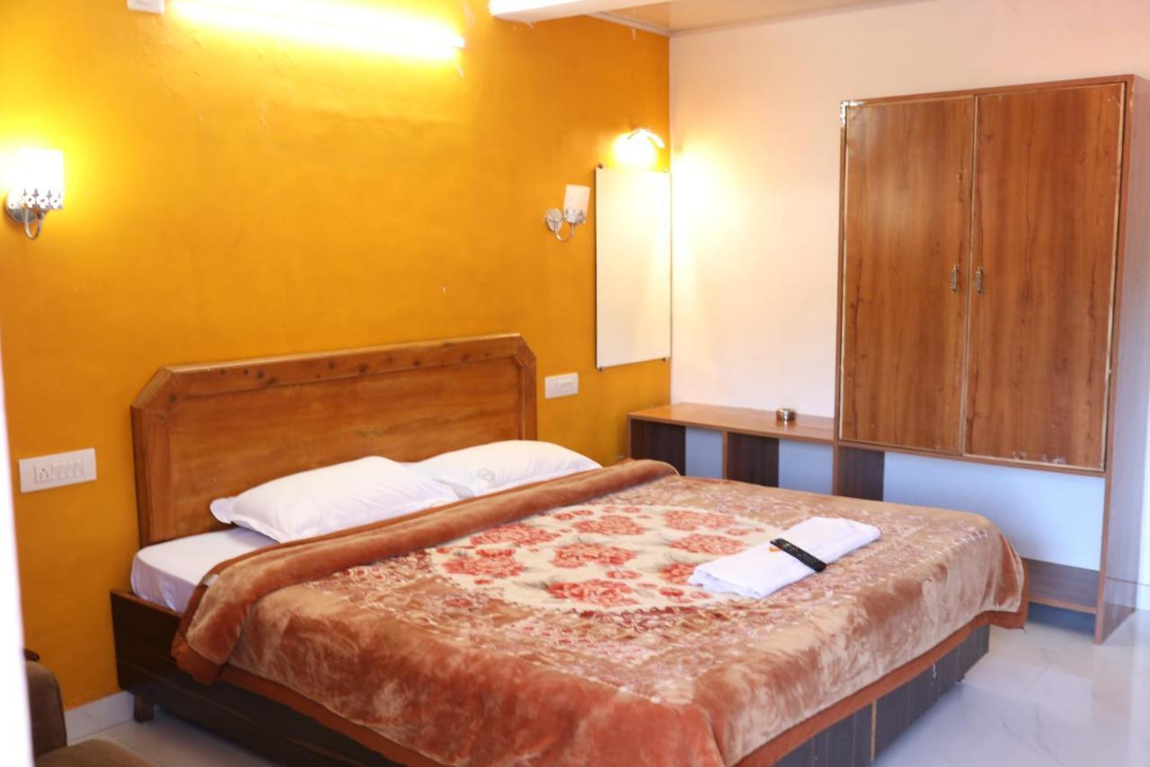 Hotel Sri Balaji Ooty Eksteriør billede