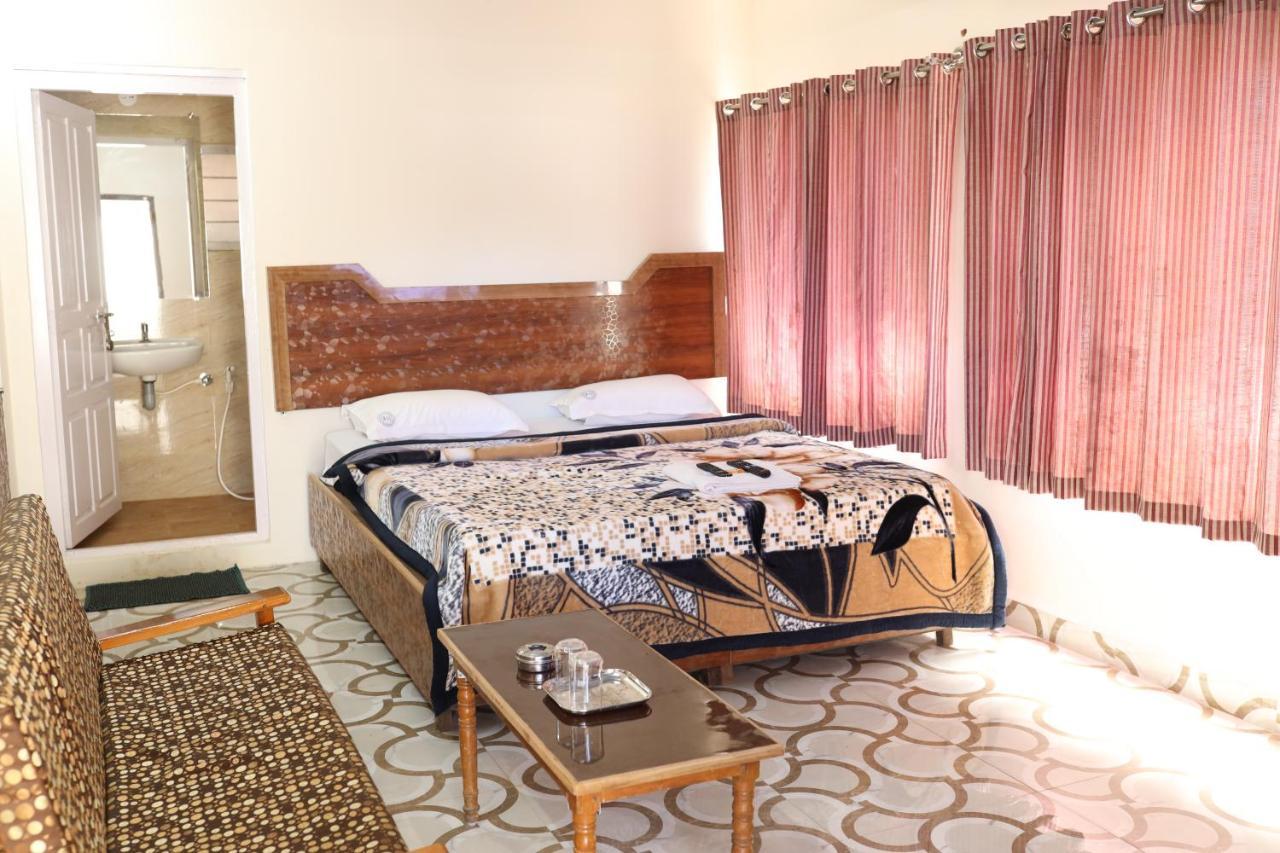 Hotel Sri Balaji Ooty Eksteriør billede