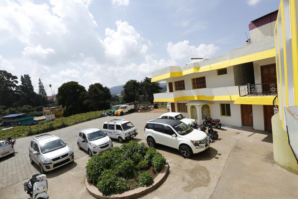 Hotel Sri Balaji Ooty Eksteriør billede