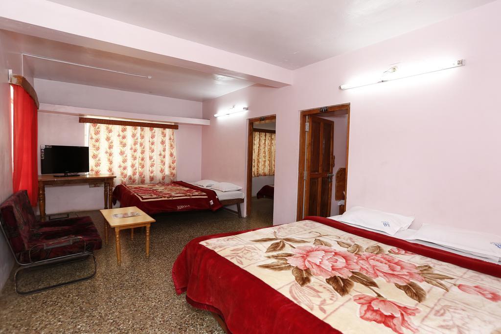 Hotel Sri Balaji Ooty Værelse billede