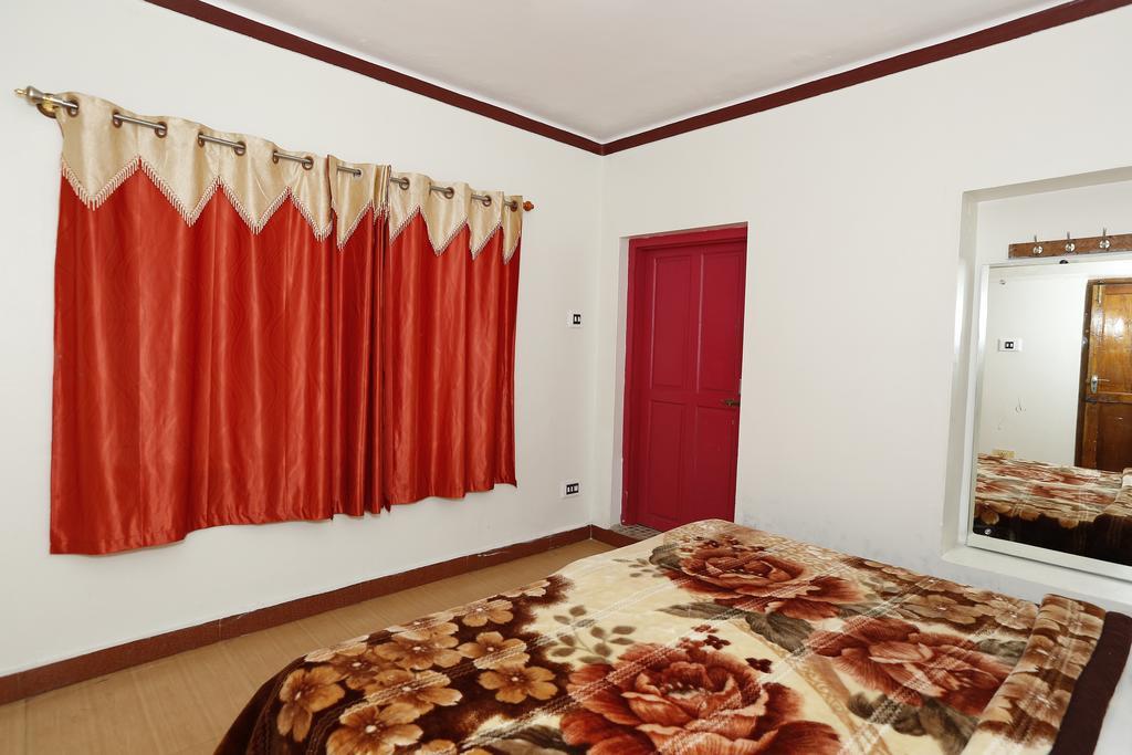 Hotel Sri Balaji Ooty Værelse billede