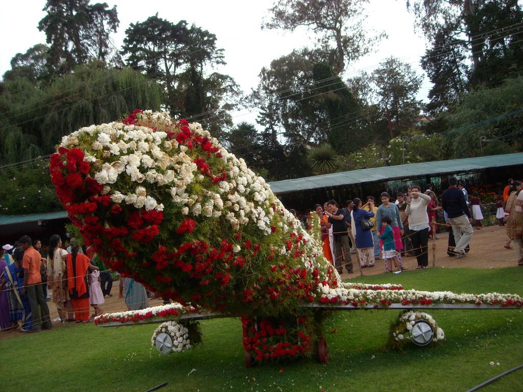 Hotel Sri Balaji Ooty Eksteriør billede