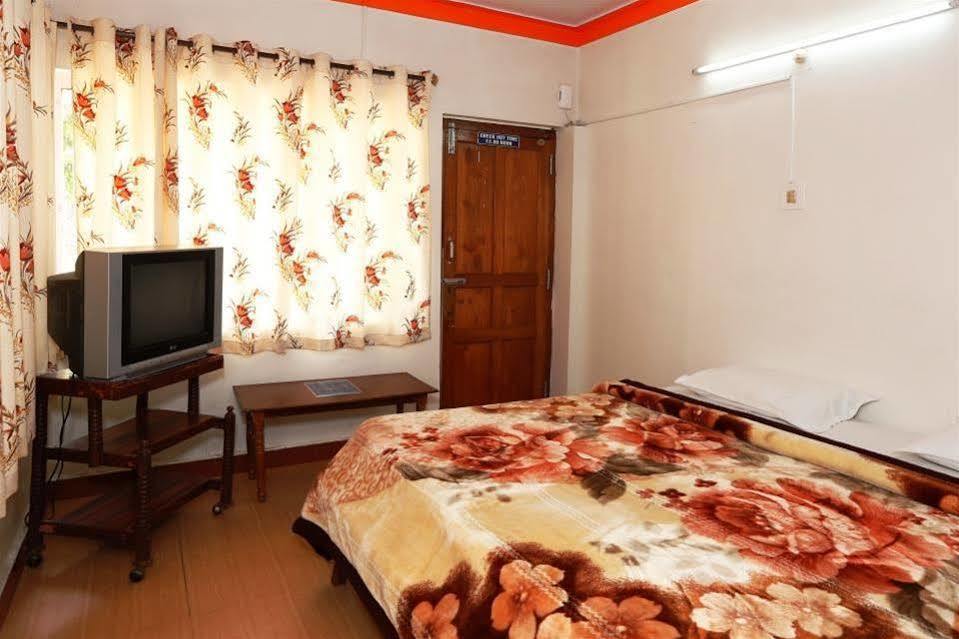 Hotel Sri Balaji Ooty Eksteriør billede